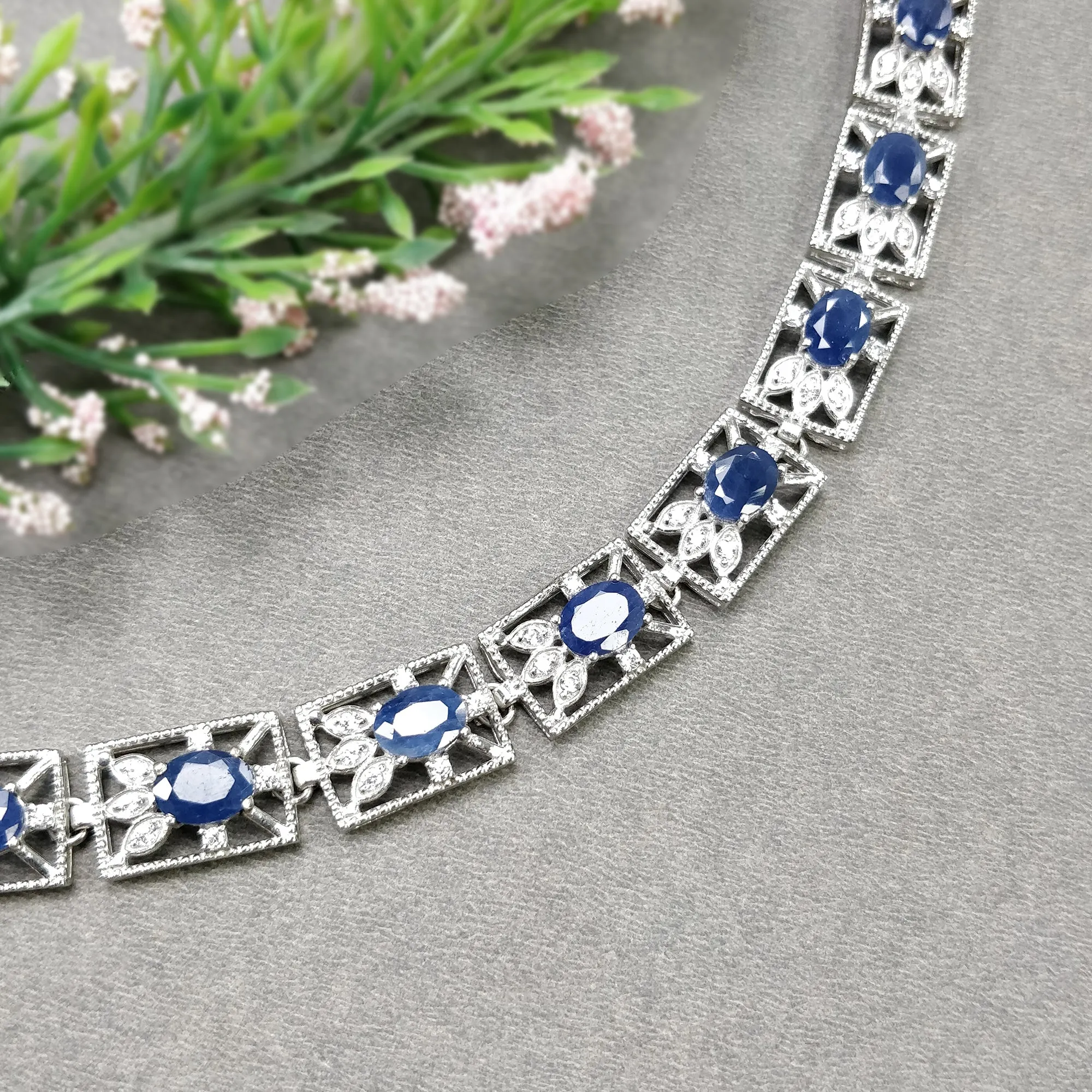 925 Sterling Silver Bracelet : 25.41gms Natural Blue Sapphire Gemstone With CZ Oval Normal Cut Prong Set Tennis Bracelet 7.25"