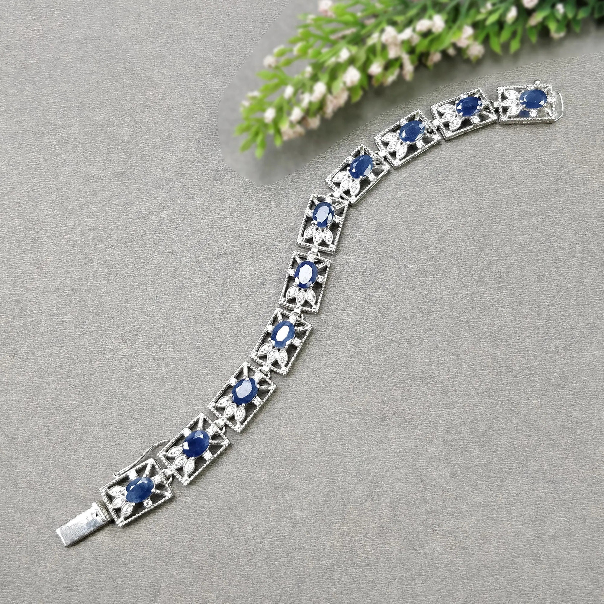 925 Sterling Silver Bracelet : 25.41gms Natural Blue Sapphire Gemstone With CZ Oval Normal Cut Prong Set Tennis Bracelet 7.25"