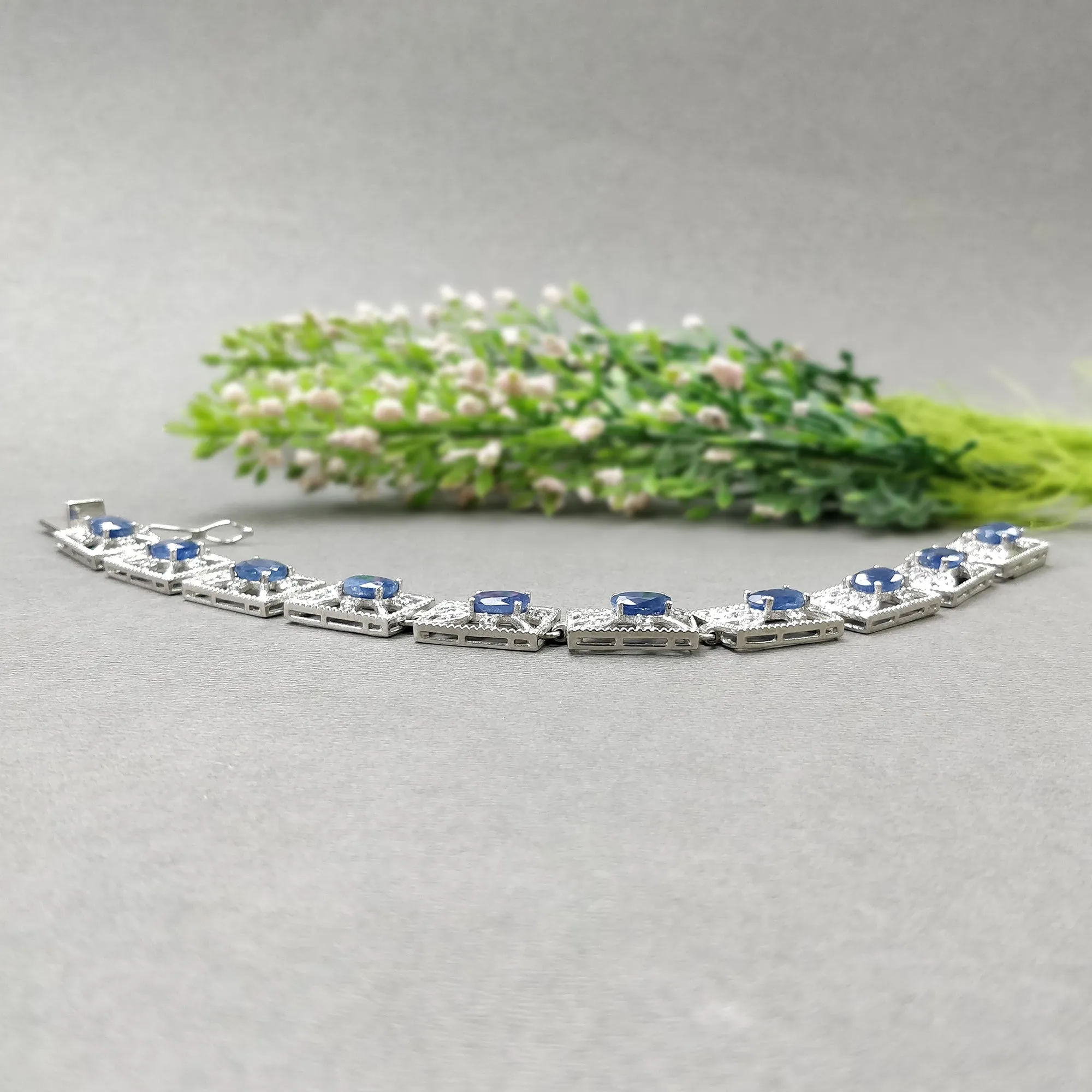 925 Sterling Silver Bracelet : 25.41gms Natural Blue Sapphire Gemstone With CZ Oval Normal Cut Prong Set Tennis Bracelet 7.25"