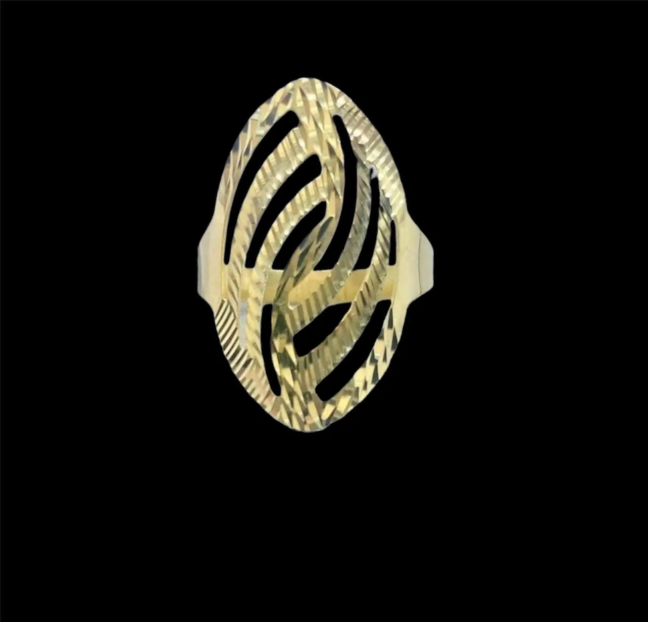 #GOLD2024 | 18K Golden leaf Ring