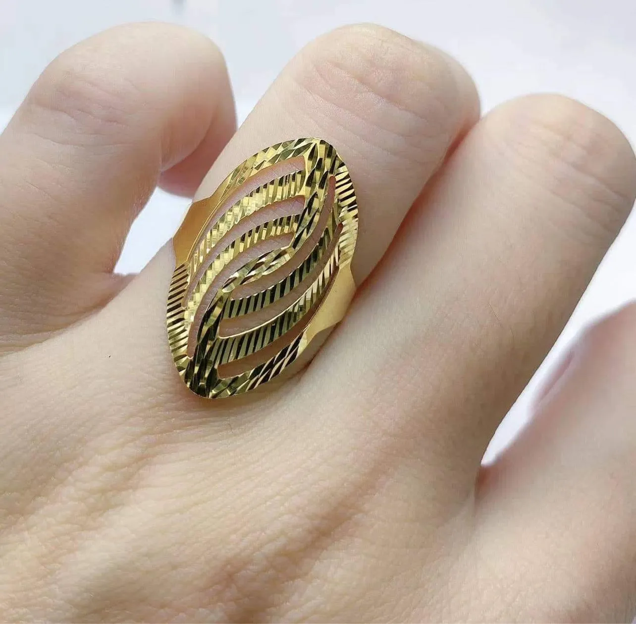 #GOLD2024 | 18K Golden leaf Ring