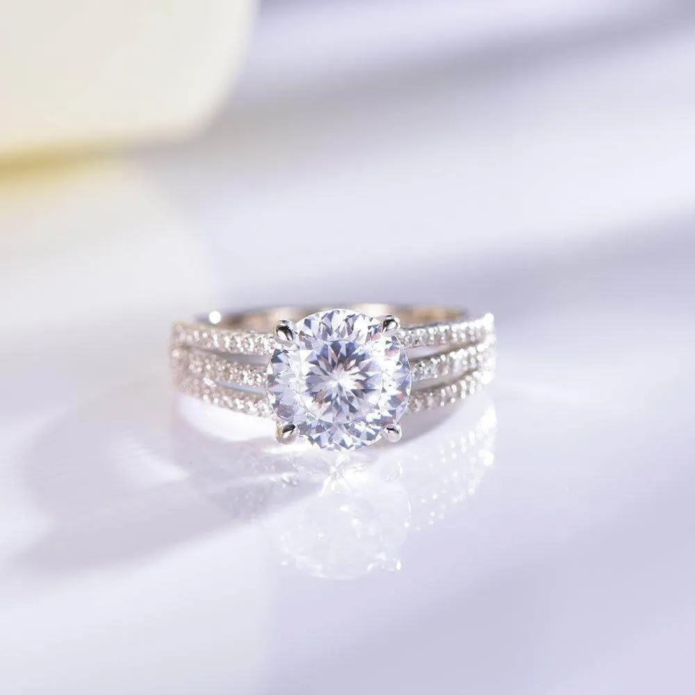 luxury Round Cut Cubic Zirconia Diamond Eternity Engagement Ring