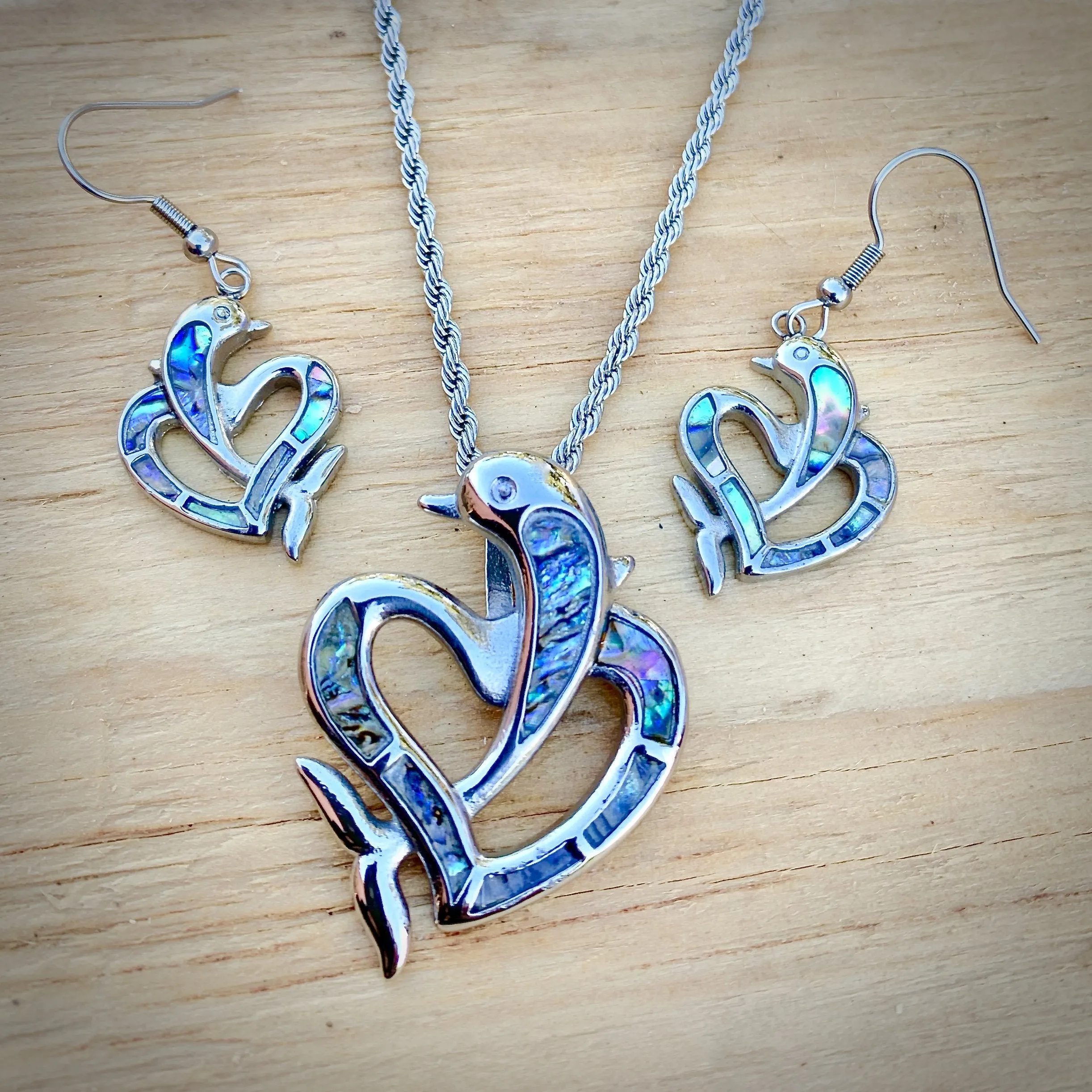 Sea Shell - Dolphin Heart Earrings - SK2563E